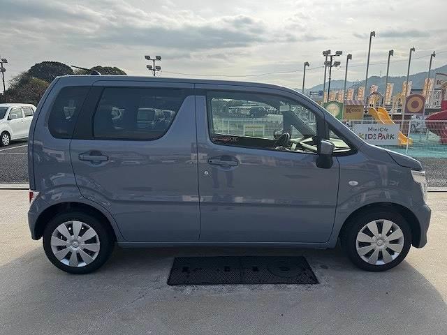 ワゴンＲ ＦＸ　フルセグナビ・Ｂｌｕｅｔｏｏｔｈ付　スマートキー　衝突被害軽減ブレーキ　車線逸脱防止装置　クリアランスソナー　ＥＣＳ　シートヒーター（9枚目）