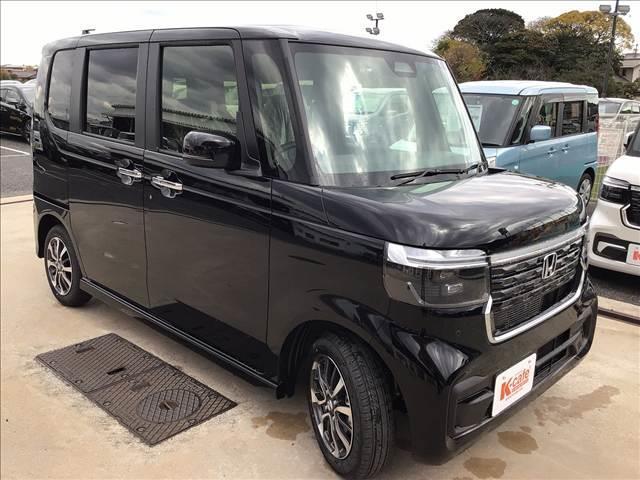 Ｎ－ＢＯＸカスタム ベースグレード　Ｈｏｎｄａ　ＳＥＮＳＩＮＧ　両側スライド片側電動ドア　スマートキー　シートヒーター　ＡＣＣ　ＥＣＳ　ＬＥＤヘッドライト（4枚目）