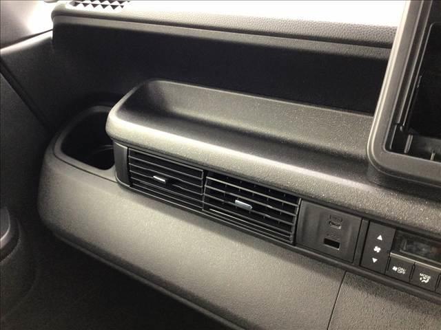 Ｎ－ＢＯＸカスタム ベースグレード　Ｈｏｎｄａ　ＳＥＮＳＩＮＧ　両側スライド片側電動ドア　スマートキー　シートヒーター　ＡＣＣ　ＥＣＳ　ＬＥＤヘッドライト（53枚目）