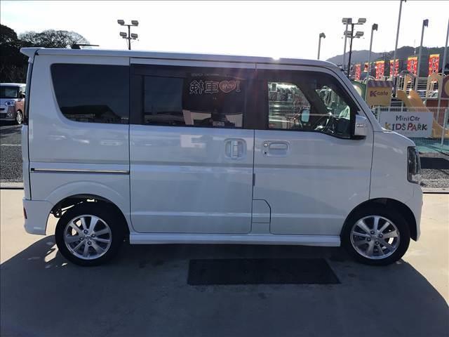 ���ԂɊւ�鎖�Ȃ為�`��Ԃ܂Ƃ߂ăP�C�J�t�F�ɂ��C�����������I