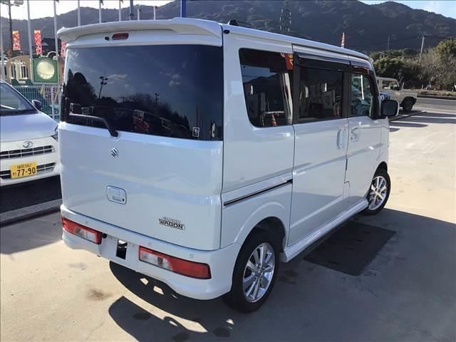 �P�C�J�t�F�̓I�[�����[�J�[�̂��Ԃ���葵���Ă���܂��I