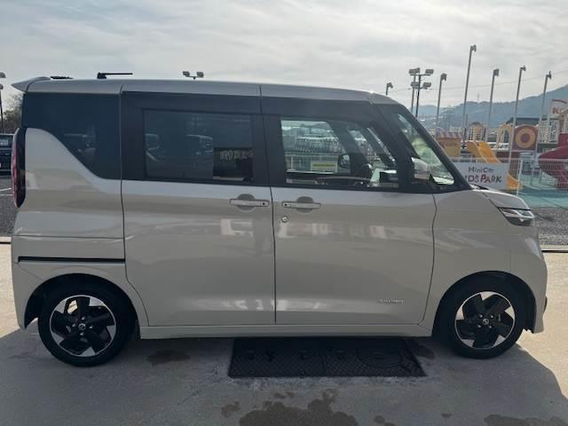 ルークス ハイウェイスター X ナビ・Bluetooth バックカメラ スマートキー 衝突被害軽減ブレーキ 両側電動スライドドア アイドリングストップ クリアランスソナー ETC サーキュレーター LEDヘッドライト(9枚目)