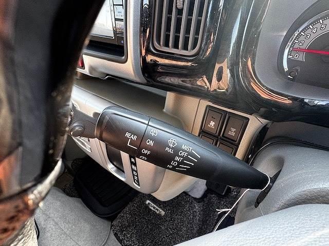 �P�C�J�t�F�̓I�[�����[�J�[�̂��Ԃ���葵���Ă���܂��I