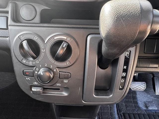 �{�i�I�ȃJ�t�F�𕹐݂����V�����R���Z�v�g�̂��X�ł��I