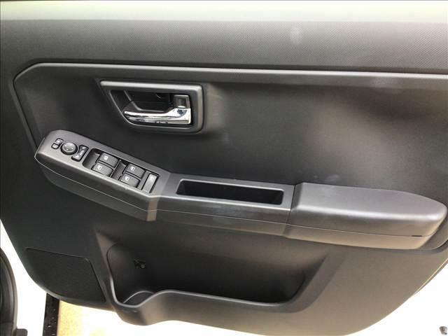 タフト Ｇ　クロムベンチャー　衝突被害軽減ブレーキ　スマートキー　クリアランスソナー　アイドリングストップ　ＥＣＳ　シートヒーター　ＬＥＤヘッドライト（33枚目）