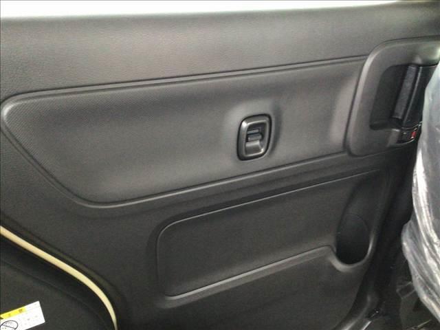 スペーシア ハイブリッドＧ　両側スライドドア　衝突被害軽減ブレーキ　スマートキー　アイドリングストップ　ＥＣＳ　ＬＥＤヘッドライト（30枚目）