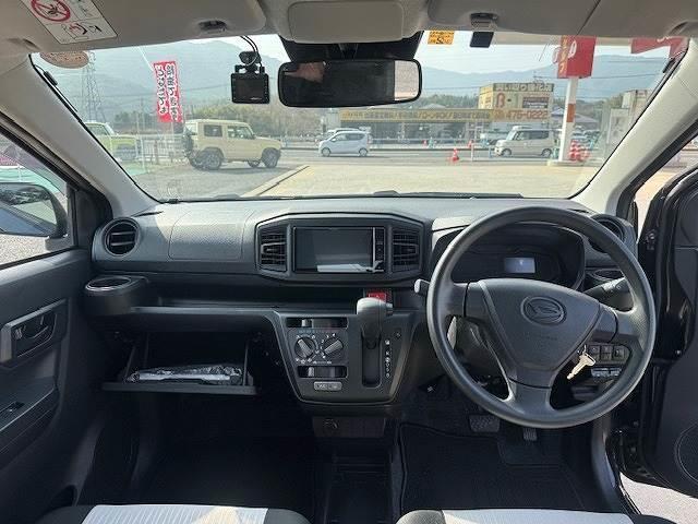 �P�C�J�t�F�@�X�^�b�t�ꓯ�����X�����҂����Ă���܂��I