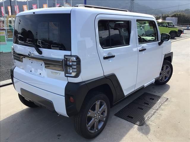 タフト Ｇ　ダーククロムベンチャー　衝突被害軽減ブレーキ　スマートキー　クリアランスソナー　アイドリングストップ　ＥＣＳ　シートヒーター　ＬＥＤヘッドライト（6枚目）