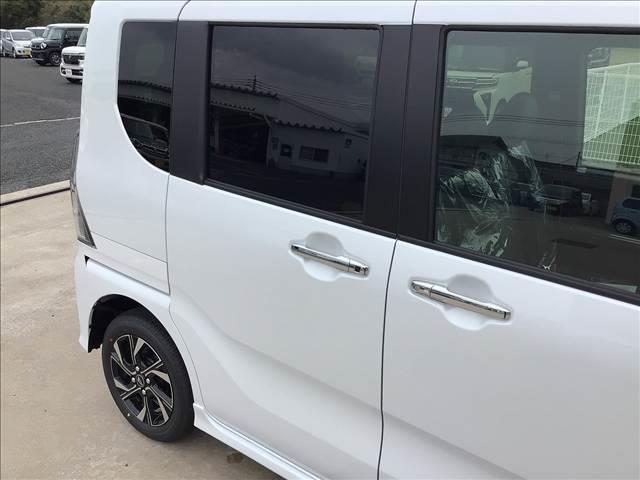 タント カスタムＸ　両側電動スライドドア　衝突被害軽減ブレーキ　スマートキー　クリアランスソナー　アイドリングストップ　ＥＣＳ　シートヒーター　ＬＥＤヘッドライト（16枚目）