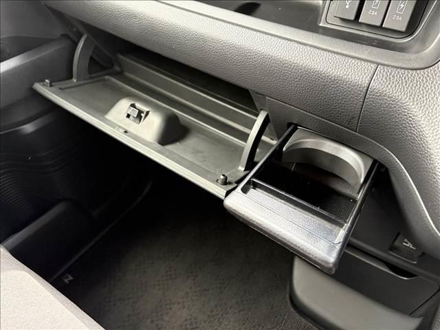 Ｎ－ＢＯＸカスタム Ｌ　Ｈｏｎｄａ　ＳＥＮＳＩＮＧ　純正フルセグナビ　両側電動スライドドア　スマートキー　クリアランスソナー　アイドリングストップ　ＥＴＣ　ＥＣＳ　ＡＣＣ　ドライブレコーダー　ＬＥＤヘッドライト（31枚目）