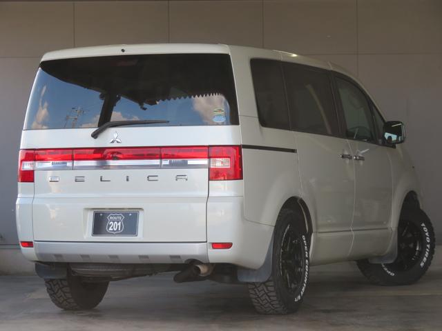 デリカＤ：５ Ｇ　プレミアム　ワンオーナー　新品ＢＡＤＸロックケリーＭＸ１キャップ付＋オープンカントリーＲＴ２３５／７０Ｒ１６＋ブルバー＋プレミアムマット１台分　ＨＤＤナビフルセグＤＶＤ／ＦＳＲカメラ　電動両側スライド＋バックドア（2枚目）