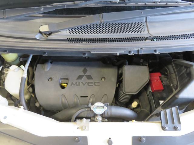 デリカＤ：５ Ｇ　プレミアム　ワンオーナー　新品ＢＡＤＸロックケリーＭＸ１キャップ付＋オープンカントリーＲＴ２３５／７０Ｒ１６＋ブルバー＋プレミアムマット１台分　ＨＤＤナビフルセグＤＶＤ／ＦＳＲカメラ　電動両側スライド＋バックドア（4枚目）