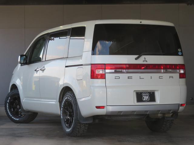 デリカＤ：５ Ｇ　プレミアム　ワンオーナー　新品ＢＡＤＸロックケリーＭＸ１キャップ付＋オープンカントリーＲＴ２３５／７０Ｒ１６＋ブルバー＋プレミアムマット１台分　ＨＤＤナビフルセグＤＶＤ／ＦＳＲカメラ　電動両側スライド＋バックドア（9枚目）