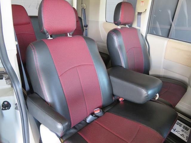 デリカＤ：５ Ｇ　プレミアム　ワンオーナー　新品ＢＡＤＸロックケリーＭＸ１キャップ付＋オープンカントリーＲＴ２３５／７０Ｒ１６＋ブルバー＋プレミアムマット１台分　ＨＤＤナビフルセグＤＶＤ／ＦＳＲカメラ　電動両側スライド＋バックドア（24枚目）