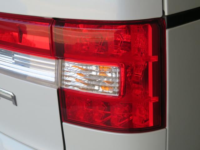 デリカＤ：５ Ｇ　プレミアム　ワンオーナー　新品ＢＡＤＸロックケリーＭＸ１キャップ付＋オープンカントリーＲＴ２３５／７０Ｒ１６＋ブルバー＋プレミアムマット１台分　ＨＤＤナビフルセグＤＶＤ／ＦＳＲカメラ　電動両側スライド＋バックドア（56枚目）