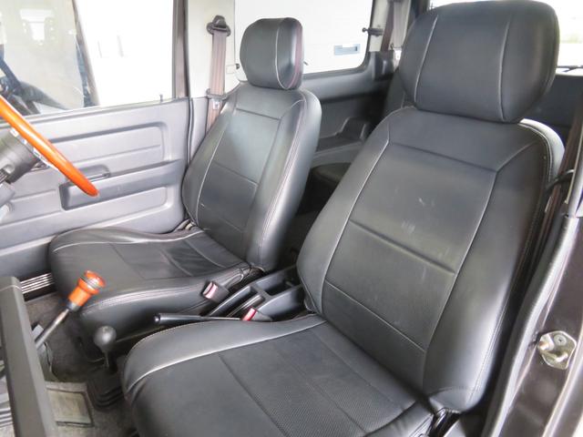 ジムニー ワイルドウインド　ガンＭ全塗装　リフトアップ　新品ＢＡＤＸ　ＤＯＳ＋オープンカントリー２２５／７５／１６　オーバーフェンダー／グリル各部チッピング黒塗装　社外前後バンパー／マフラー／テール／ＬＥＤフォグ／シートカバー（18枚目）