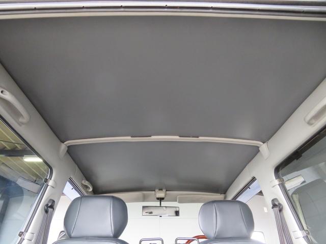 ジムニー ワイルドウインド　ガンＭ全塗装　リフトアップ　新品ＢＡＤＸ　ＤＯＳ＋オープンカントリー２２５／７５／１６　オーバーフェンダー／グリル各部チッピング黒塗装　社外前後バンパー／マフラー／テール／ＬＥＤフォグ／シートカバー（25枚目）