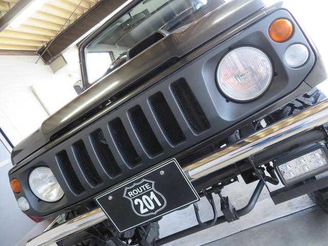 ジムニー ワイルドウインド　ガンＭ全塗装　リフトアップ　新品ＢＡＤＸ　ＤＯＳ＋オープンカントリー２２５／７５／１６　オーバーフェンダー／グリル各部チッピング黒塗装　社外前後バンパー／マフラー／テール／ＬＥＤフォグ／シートカバー（53枚目）