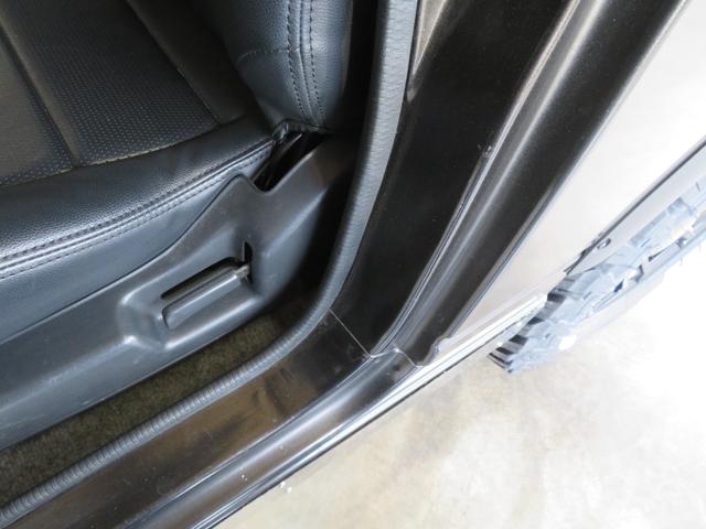 ジムニー ワイルドウインド　ガンＭ全塗装　リフトアップ　新品ＢＡＤＸ　ＤＯＳ＋オープンカントリー２２５／７５／１６　オーバーフェンダー／グリル各部チッピング黒塗装　社外前後バンパー／マフラー／テール／ＬＥＤフォグ／シートカバー（58枚目）