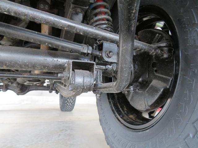 ジムニー ワイルドウインド　ガンＭ全塗装　リフトアップ　新品ＢＡＤＸ　ＤＯＳ＋オープンカントリー２２５／７５／１６　オーバーフェンダー／グリル各部チッピング黒塗装　社外前後バンパー／マフラー／テール／ＬＥＤフォグ／シートカバー（63枚目）