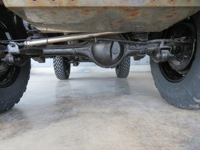 ジムニー ワイルドウインド　ガンＭ全塗装　リフトアップ　新品ＢＡＤＸ　ＤＯＳ＋オープンカントリー２２５／７５／１６　オーバーフェンダー／グリル各部チッピング黒塗装　社外前後バンパー／マフラー／テール／ＬＥＤフォグ／シートカバー（65枚目）