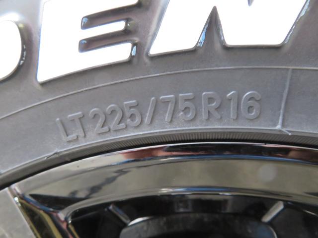 ジムニー ワイルドウインド　ガンＭ全塗装　リフトアップ　新品ＢＡＤＸ　ＤＯＳ＋オープンカントリー２２５／７５／１６　オーバーフェンダー／グリル各部チッピング黒塗装　社外前後バンパー／マフラー／テール／ＬＥＤフォグ／シートカバー（71枚目）