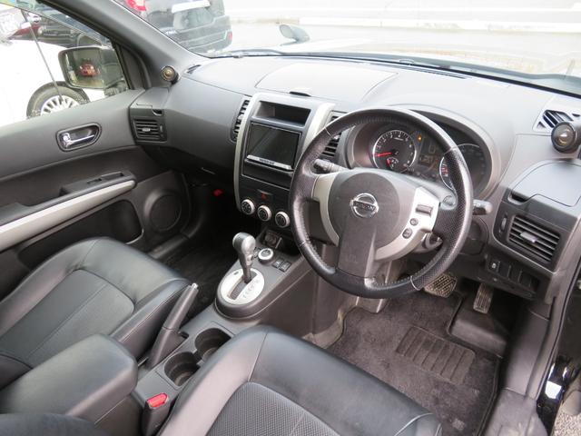 エクストレイル ２０Ｘｔｔ　最終後期モデル　ＳＤナビ４Ｘ４フルセグＤＶＤ可Ｂｌｕｅｔｏｏｔｈ　ツイーター　バックカメラ　ＥＴＣ　オートエアコン　オートライト　ＨＩＤヘッドライト　全席シートヒーター　スマートキー　車検整備２年付（3枚目）