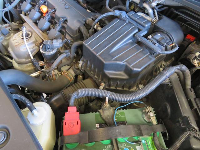 クロスロード ２０Ｘ　走行９９１０８Ｋｍ　純正ナビ／バックカメラ／ＥＴＣ　ＰＢＡソリッドグレー＆マットブラック全塗装車　走行／エアコンテスト済　７人乗　キーレス　ＨＩＤ　タイミングチェーン　車検整備２年付【令和７年自税込】（7枚目）