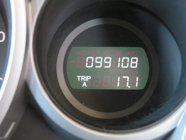 クロスロード ２０Ｘ　走行９９１０８Ｋｍ　純正ナビ／バックカメラ／ＥＴＣ　ＰＢＡソリッドグレー＆マットブラック全塗装車　走行／エアコンテスト済　７人乗　キーレス　ＨＩＤ　タイミングチェーン　車検整備２年付【令和７年自税込】（8枚目）