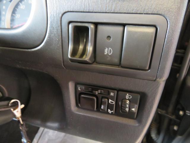 �y���X���v���O�\��z����m�F�ς݂̓d���i�[�~���[�����������x���C�U�[�I