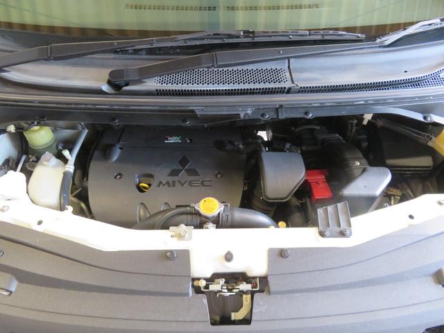 デリカＤ：５ Ｇ　パワーパッケージ　新品ＰＲＯ－ＰＯＴＯＲ　Ｘ　ＤＤ－Ｖ６特注色グロスブラック＋新品オープンカントリーＲＴ２３５／７０Ｒ１６＋ナット　新品ブルバー　新品カープレイ対応ＳＤナビ　新品バックカメラ　ＨＩＤ　スマートキー２個（4枚目）