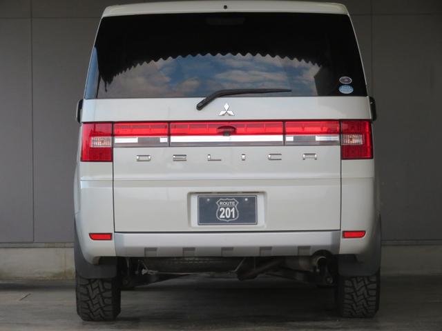 デリカＤ：５ Ｇ　パワーパッケージ　新品ＰＲＯ－ＰＯＴＯＲ　Ｘ　ＤＤ－Ｖ６特注色グロスブラック＋新品オープンカントリーＲＴ２３５／７０Ｒ１６＋ナット　新品ブルバー　新品カープレイ対応ＳＤナビ　新品バックカメラ　ＨＩＤ　スマートキー２個（11枚目）