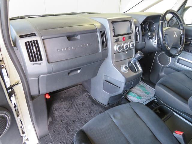 デリカＤ：５ Ｇ　パワーパッケージ　新品ＰＲＯ－ＰＯＴＯＲ　Ｘ　ＤＤ－Ｖ６特注色グロスブラック＋新品オープンカントリーＲＴ２３５／７０Ｒ１６＋ナット　新品ブルバー　新品カープレイ対応ＳＤナビ　新品バックカメラ　ＨＩＤ　スマートキー２個（15枚目）