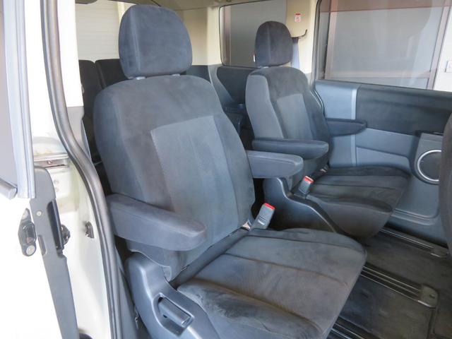 デリカＤ：５ Ｇ　パワーパッケージ　新品ＰＲＯ－ＰＯＴＯＲ　Ｘ　ＤＤ－Ｖ６特注色グロスブラック＋新品オープンカントリーＲＴ２３５／７０Ｒ１６＋ナット　新品ブルバー　新品カープレイ対応ＳＤナビ　新品バックカメラ　ＨＩＤ　スマートキー２個（22枚目）