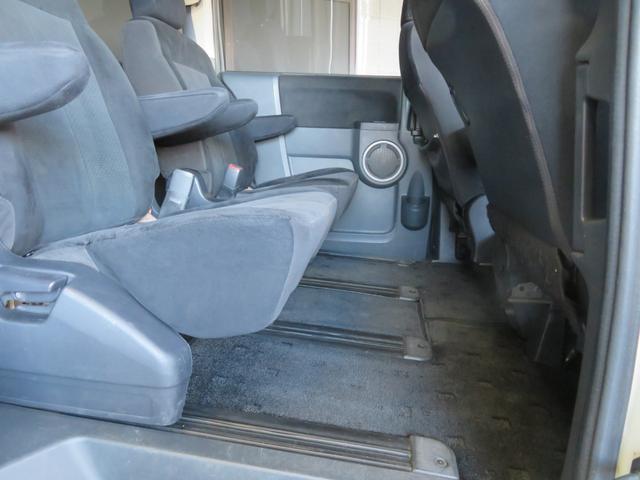 デリカＤ：５ Ｇ　パワーパッケージ　新品ＰＲＯ－ＰＯＴＯＲ　Ｘ　ＤＤ－Ｖ６特注色グロスブラック＋新品オープンカントリーＲＴ２３５／７０Ｒ１６＋ナット　新品ブルバー　新品カープレイ対応ＳＤナビ　新品バックカメラ　ＨＩＤ　スマートキー２個（23枚目）