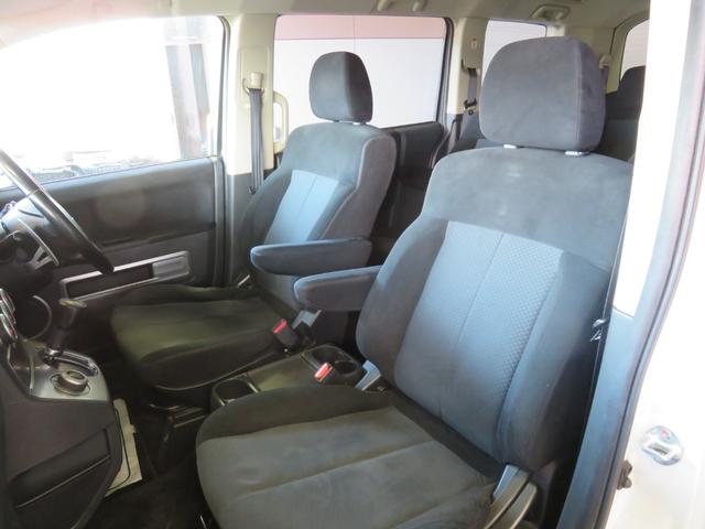 デリカＤ：５ Ｇ　パワーパッケージ　新品ＰＲＯ－ＰＯＴＯＲ　Ｘ　ＤＤ－Ｖ６特注色グロスブラック＋新品オープンカントリーＲＴ２３５／７０Ｒ１６＋ナット　新品ブルバー　新品カープレイ対応ＳＤナビ　新品バックカメラ　ＨＩＤ　スマートキー２個（25枚目）