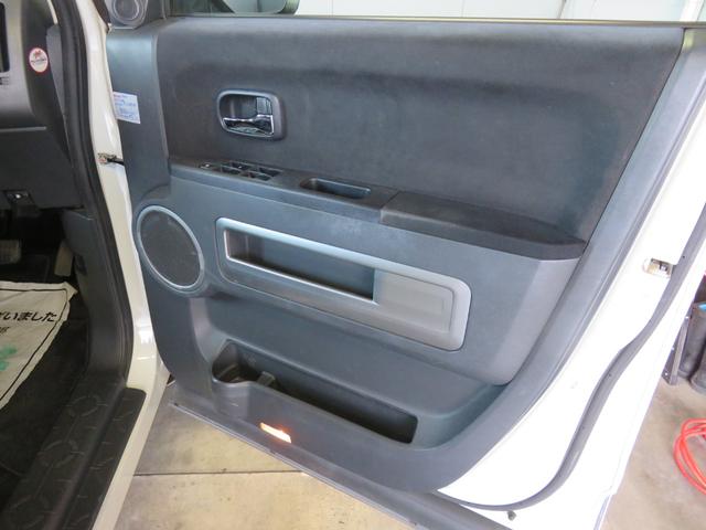 デリカＤ：５ Ｇ　パワーパッケージ　新品ＰＲＯ－ＰＯＴＯＲ　Ｘ　ＤＤ－Ｖ６特注色グロスブラック＋新品オープンカントリーＲＴ２３５／７０Ｒ１６＋ナット　新品ブルバー　新品カープレイ対応ＳＤナビ　新品バックカメラ　ＨＩＤ　スマートキー２個（36枚目）