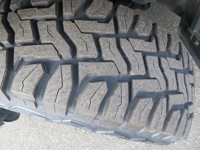 デリカＤ：５ Ｇ　パワーパッケージ　新品ＰＲＯ－ＰＯＴＯＲ　Ｘ　ＤＤ－Ｖ６特注色グロスブラック＋新品オープンカントリーＲＴ２３５／７０Ｒ１６＋ナット　新品ブルバー　新品カープレイ対応ＳＤナビ　新品バックカメラ　ＨＩＤ　スマートキー２個（78枚目）