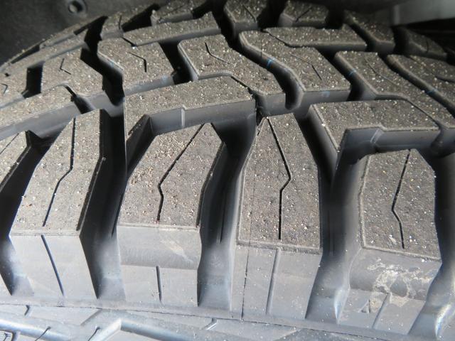 デリカＤ：５ Ｇ　パワーパッケージ　新品ＰＲＯ－ＰＯＴＯＲ　Ｘ　ＤＤ－Ｖ６特注色グロスブラック＋新品オープンカントリーＲＴ２３５／７０Ｒ１６＋ナット　新品ブルバー　新品カープレイ対応ＳＤナビ　新品バックカメラ　ＨＩＤ　スマートキー２個（79枚目）