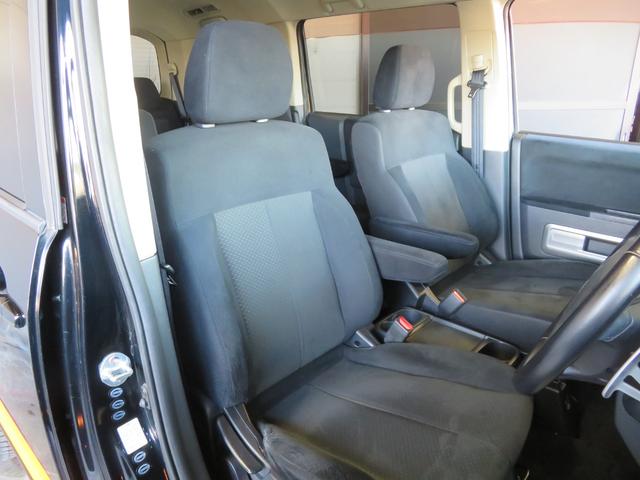 �y���X���v���O�\��z���S�n�f�������̃A�[�����X�g�t�������V�[�g�I