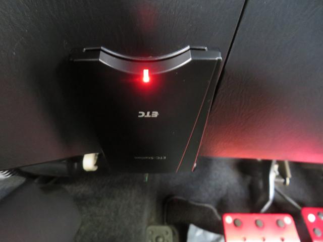 ジムニー XC 新品ルーフラック+Hライト RAYSデイトナFDX-J+ジオランダーMT 3インチリフトUP ブラックM全塗装修復歴軽度 LEDテール FRPボンネット SDナビDVDフルセグBluetoothETC(38枚目)