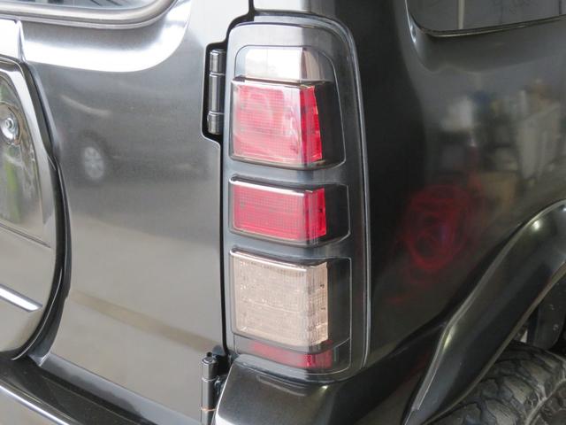 ジムニー XC 新品ルーフラック+Hライト RAYSデイトナFDX-J+ジオランダーMT 3インチリフトUP ブラックM全塗装修復歴軽度 LEDテール FRPボンネット SDナビDVDフルセグBluetoothETC(47枚目)