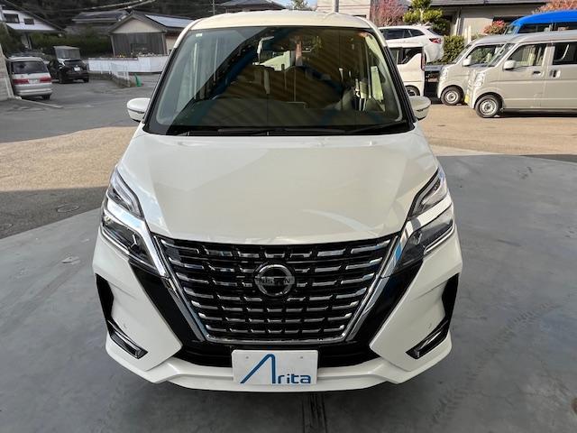 セレナ ハイウェイスター　左側パワースライドドア　カーナビ　バックカメラ　ＥＴＣ車載器　ドライブレコーダー（2枚目）