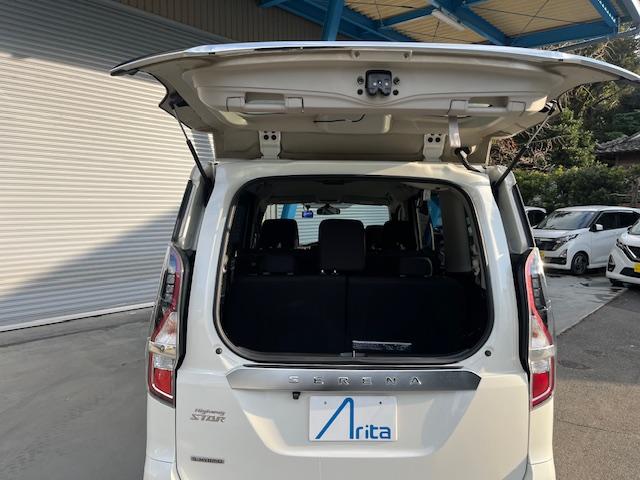 セレナ ハイウェイスター　左側パワースライドドア　カーナビ　バックカメラ　ＥＴＣ車載器　ドライブレコーダー（18枚目）