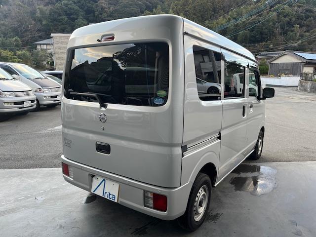 NV100クリッパーバン DX セーフティパッケージ 衝突軽減ブレーキ カーナビ バックカメラ ETC車載器 ドライブレコーダー 社外シートカバー(8枚目)