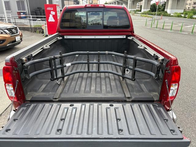 フロンティア 　ＳＶ　Ｋｉｎｇ　Ｃａｂ　２ＷＤ　４．０Ｌ　Ｖ６　リフトアップ　ｋｉｃｋｅｒスピーカー　ツイーター埋め込み　ＪＬサブウーファー　バックカメラ　ＶＩＰＥＲ　パークソナー　ドア観音開き　１ナンバー　貨物登録（6枚目）