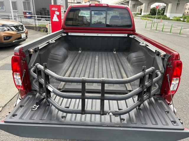 フロンティア 　ＳＶ　Ｋｉｎｇ　Ｃａｂ　２ＷＤ　４．０Ｌ　Ｖ６　リフトアップ　ｋｉｃｋｅｒスピーカー　ツイーター埋め込み　ＪＬサブウーファー　バックカメラ　ＶＩＰＥＲ　パークソナー　ドア観音開き　１ナンバー　貨物登録（7枚目）