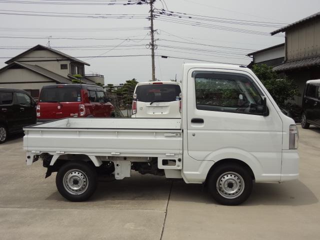 ＮＴ１００クリッパートラック ＤＸ　エアコン　パワステ　２ＷＤ　５速マニュアル　エアバック　ＣＤオーディオ（4枚目）