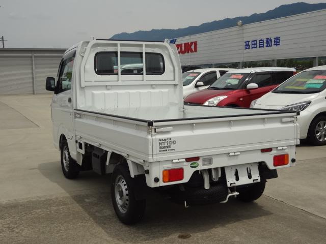 ＮＴ１００クリッパートラック ＤＸ　エアコン　パワステ　２ＷＤ　５速マニュアル　エアバック　ＣＤオーディオ（9枚目）