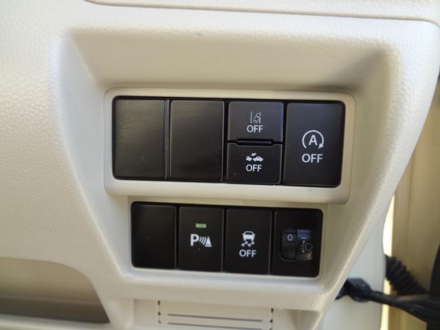 クリアランスソナー付きです。アイドリングストップも付いてます。